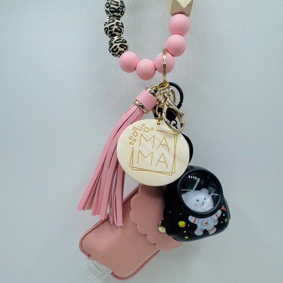 Bear Light up Astronaut Backpack w/ Portable sanitizer Keychain Wristlet - Picture 6 of 9